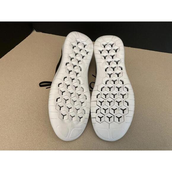 New! Mens Nike Free RN 2018 Black Running Shoes. Size 10. Awesome Shoes!!! - Picture 7 of 7